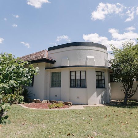 Apartments On Morrow Wagga Wagga Exterior photo